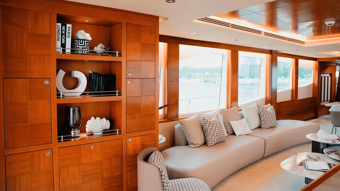 Icon 110ft superyacht, Dubai