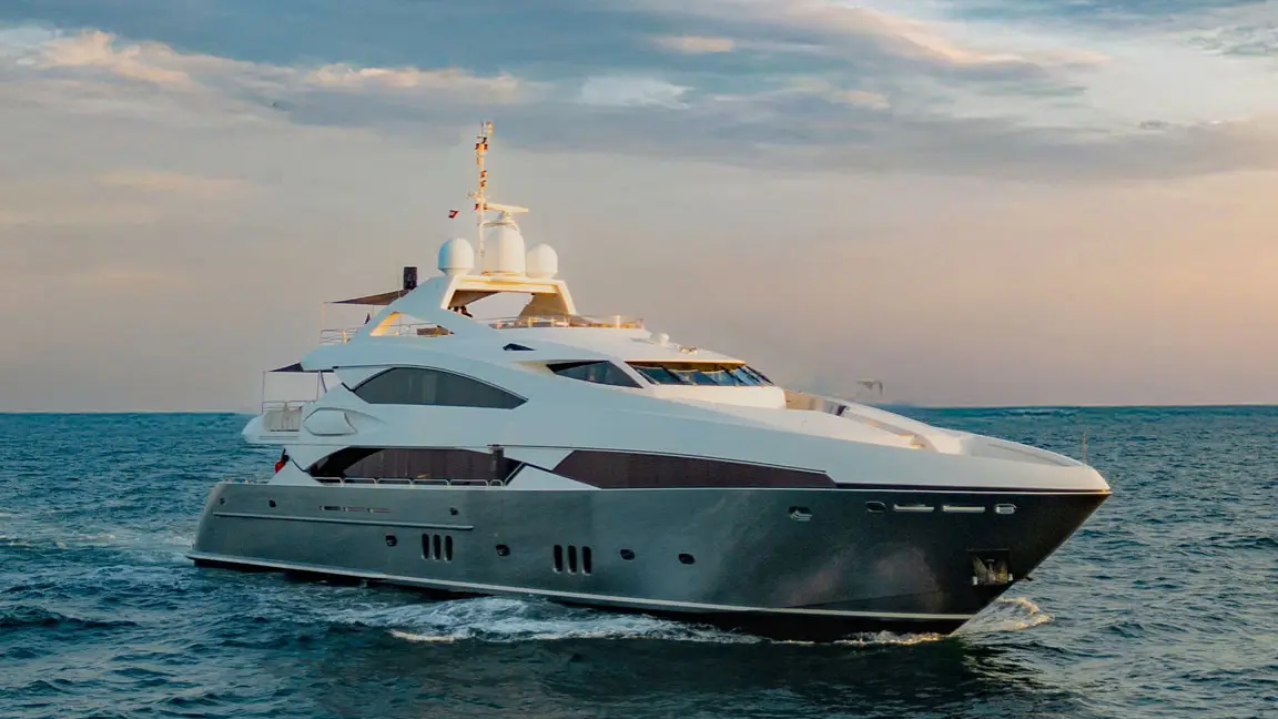 Encore 131ft Sunseeker superyacht, Dubai
