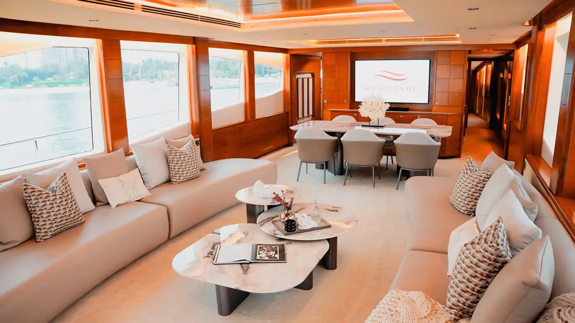 Icon 110ft superyacht, Dubai