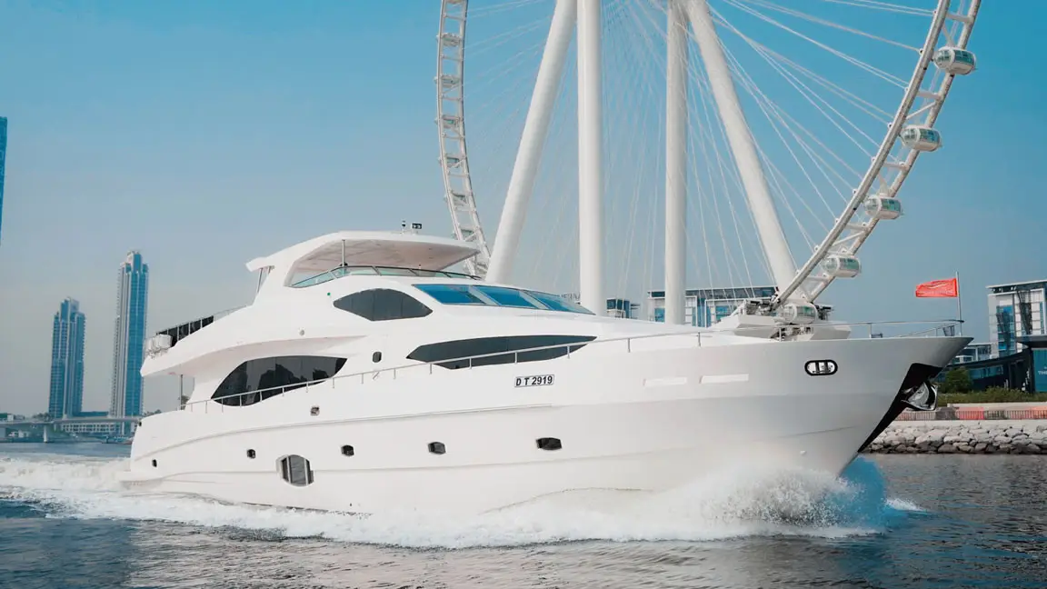 Icon 110ft superyacht, Dubai