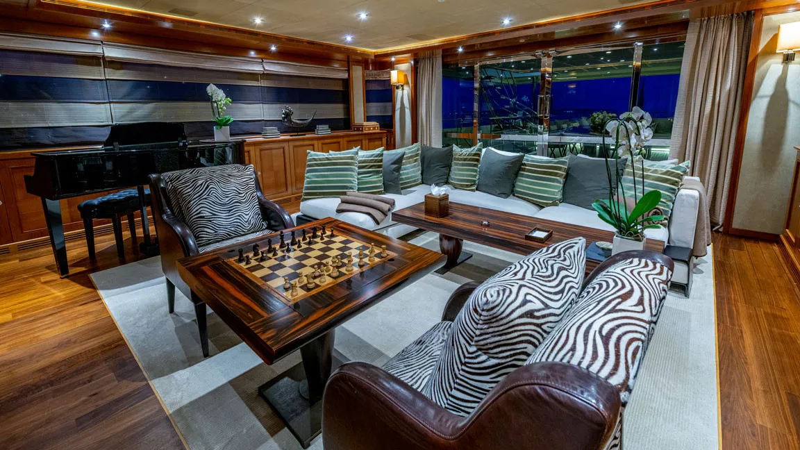 Behike 141ft superyacht, Dubai