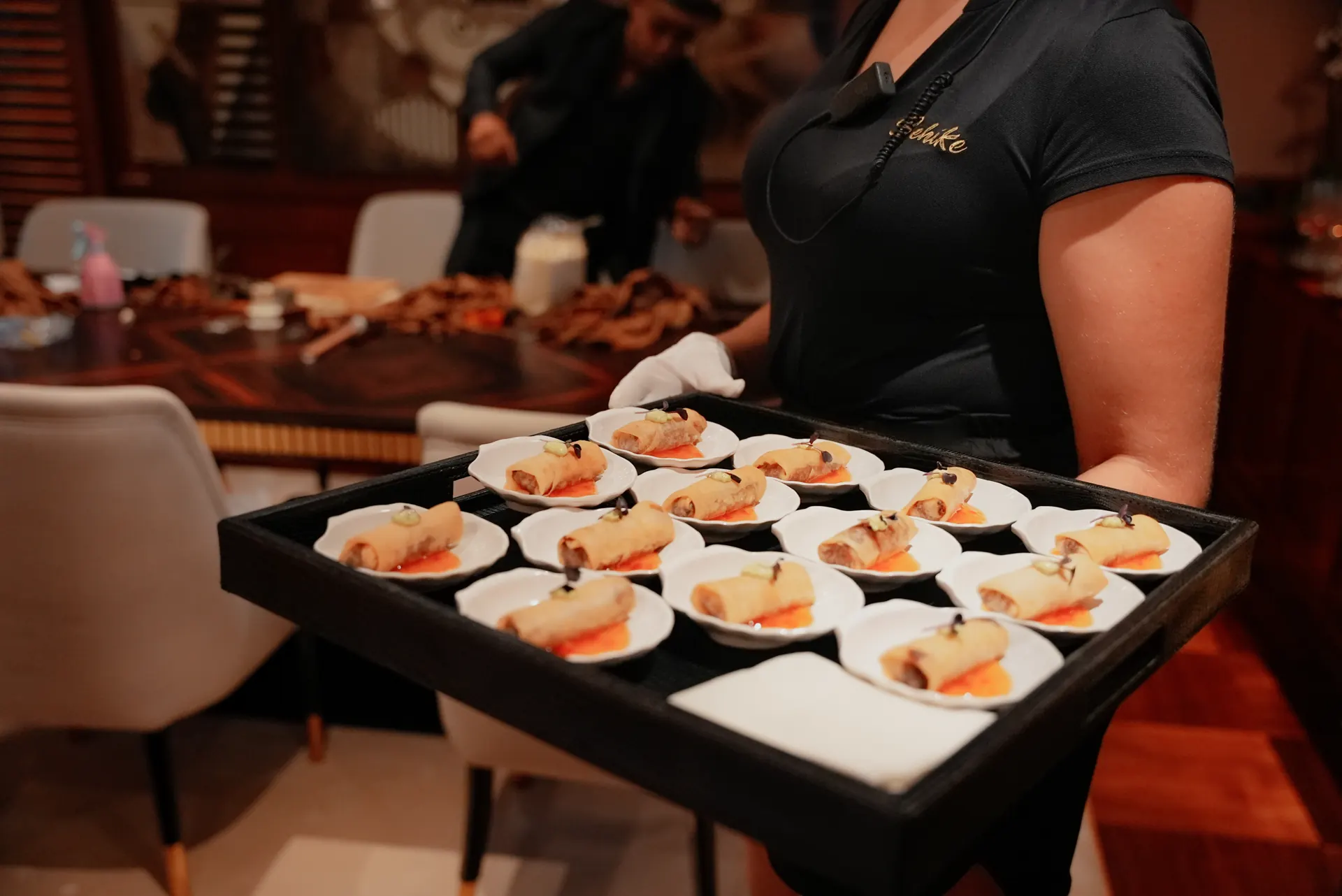 Canapé service