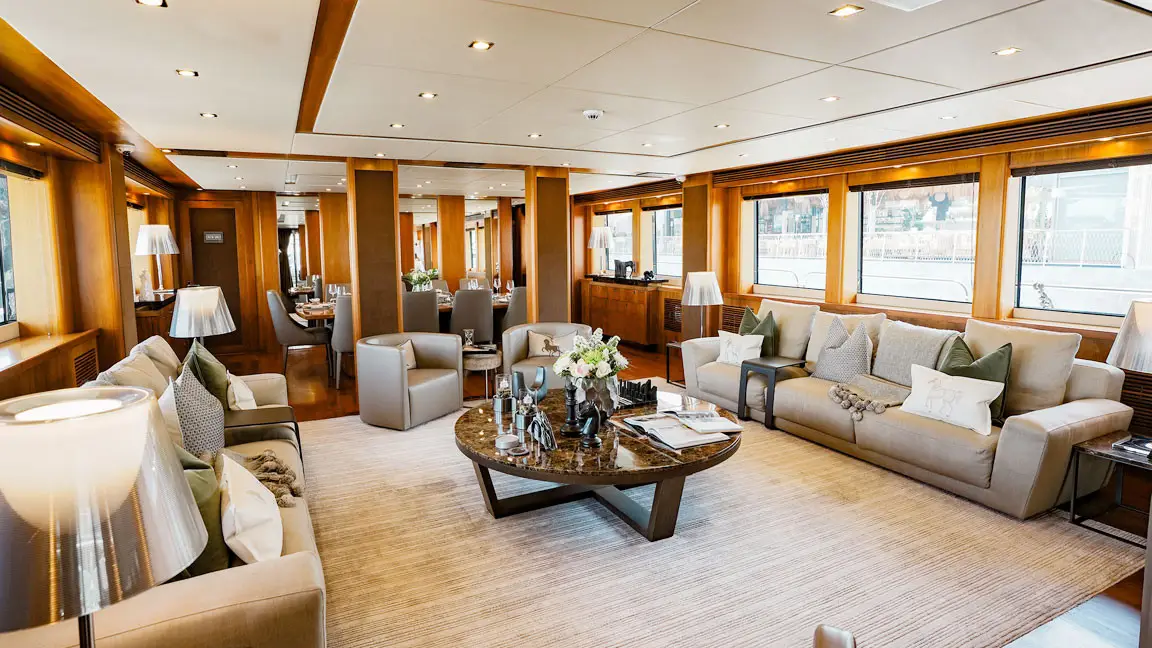 Encore 131ft Sunseeker superyacht, Dubai